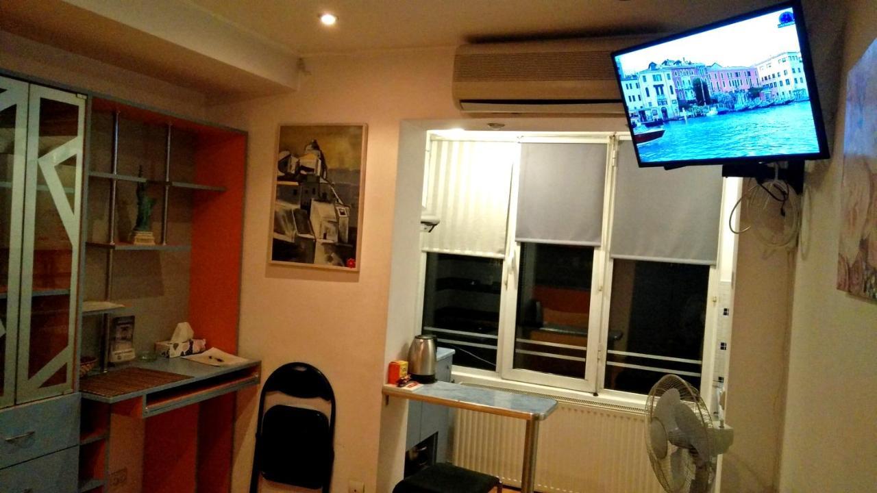 Studio French Embassy, Amzei Historic Center Bukarest Kültér fotó